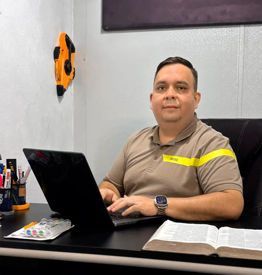 manrique solano corrales